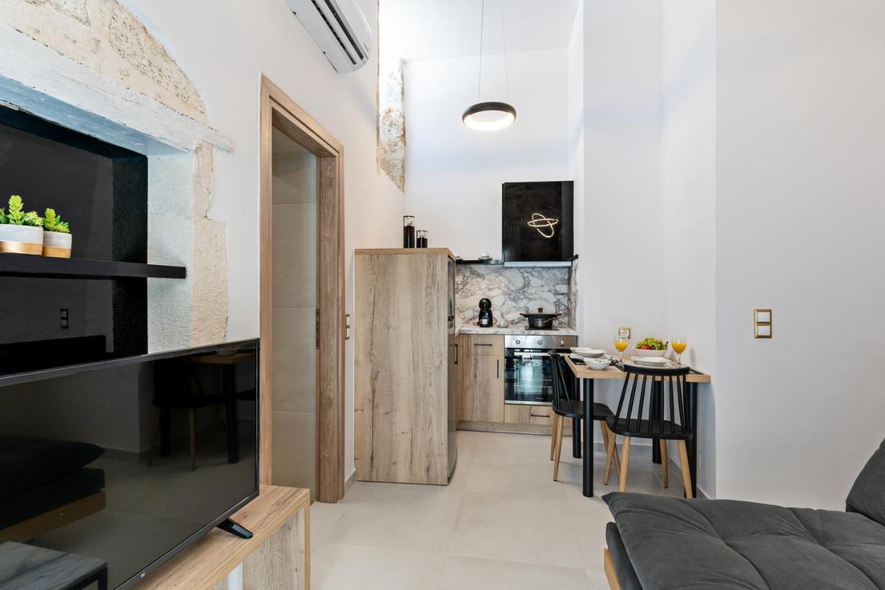 Erotokritos City Luxury Suites Rethymno  Exterior photo